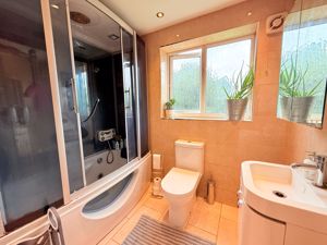 Photo 4- click for photo gallery